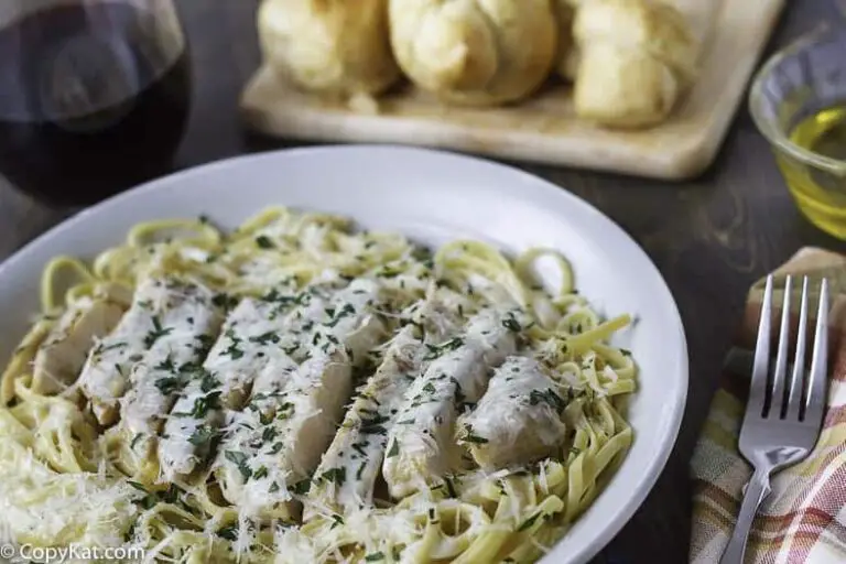 Olive Garden Fettuccine Alfredo Recipe [Ingredients, Cal]